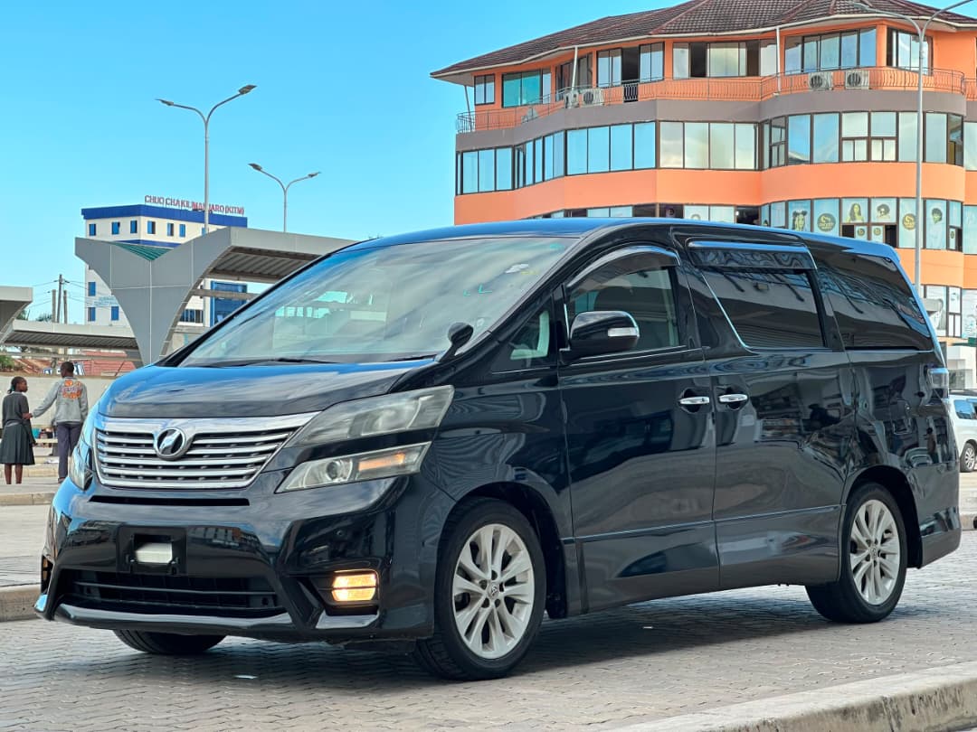 TOYOTA VELLFIRE thumbnail 8